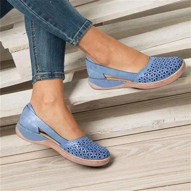 Wide Toe Slip-On Flats with Cushioned Insole and Breathable Upper