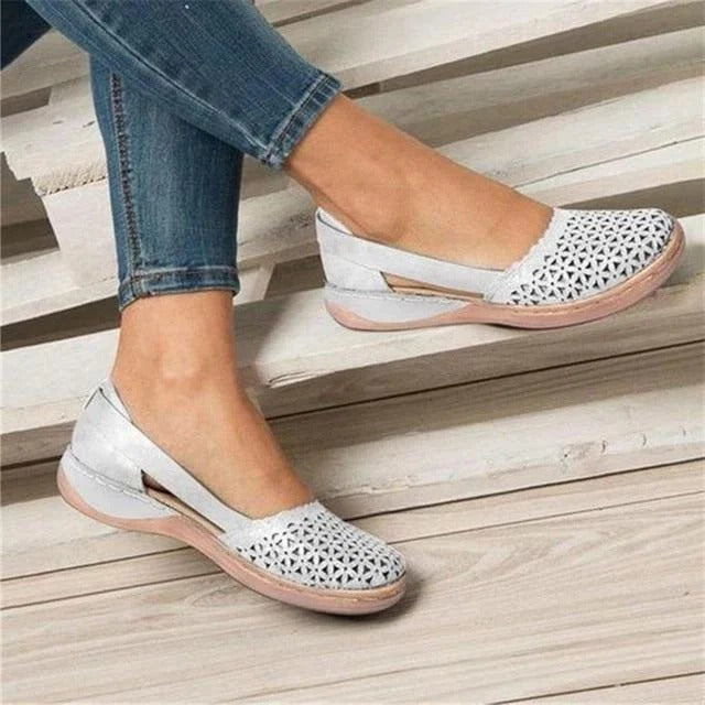 Wide Toe Slip-On Flats with Cushioned Insole and Breathable Upper