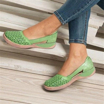 Wide Toe Slip-On Flats with Cushioned Insole and Breathable Upper