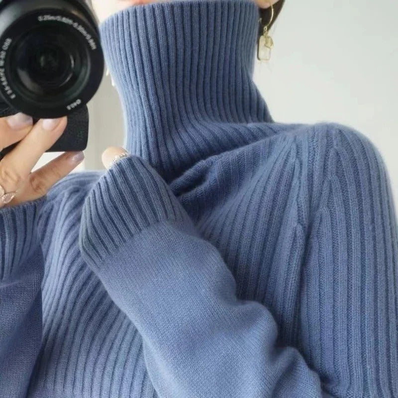 Women's Turtleneck Knit Sweater with Ribbed Cuffs and Long Sleeves