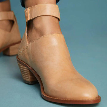 Women's Grip Sole Shoes with Cushioned Support and Textured Traction