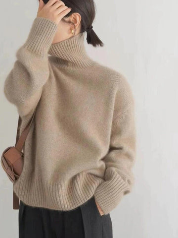 Merino Wool Turtleneck Pullover with High Collar and Medium Stretch
