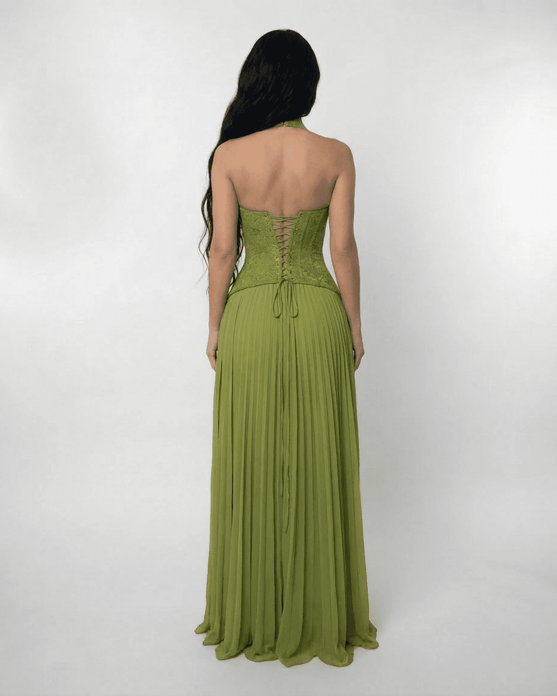 Women's Halter Neck Sweetheart Lace Up Back Pleated Maxi Dress