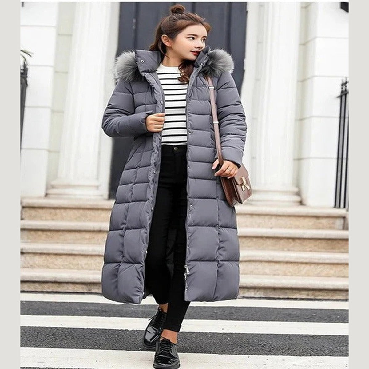 Women's Winter Jacket with Fleece Lining and Hooded Design