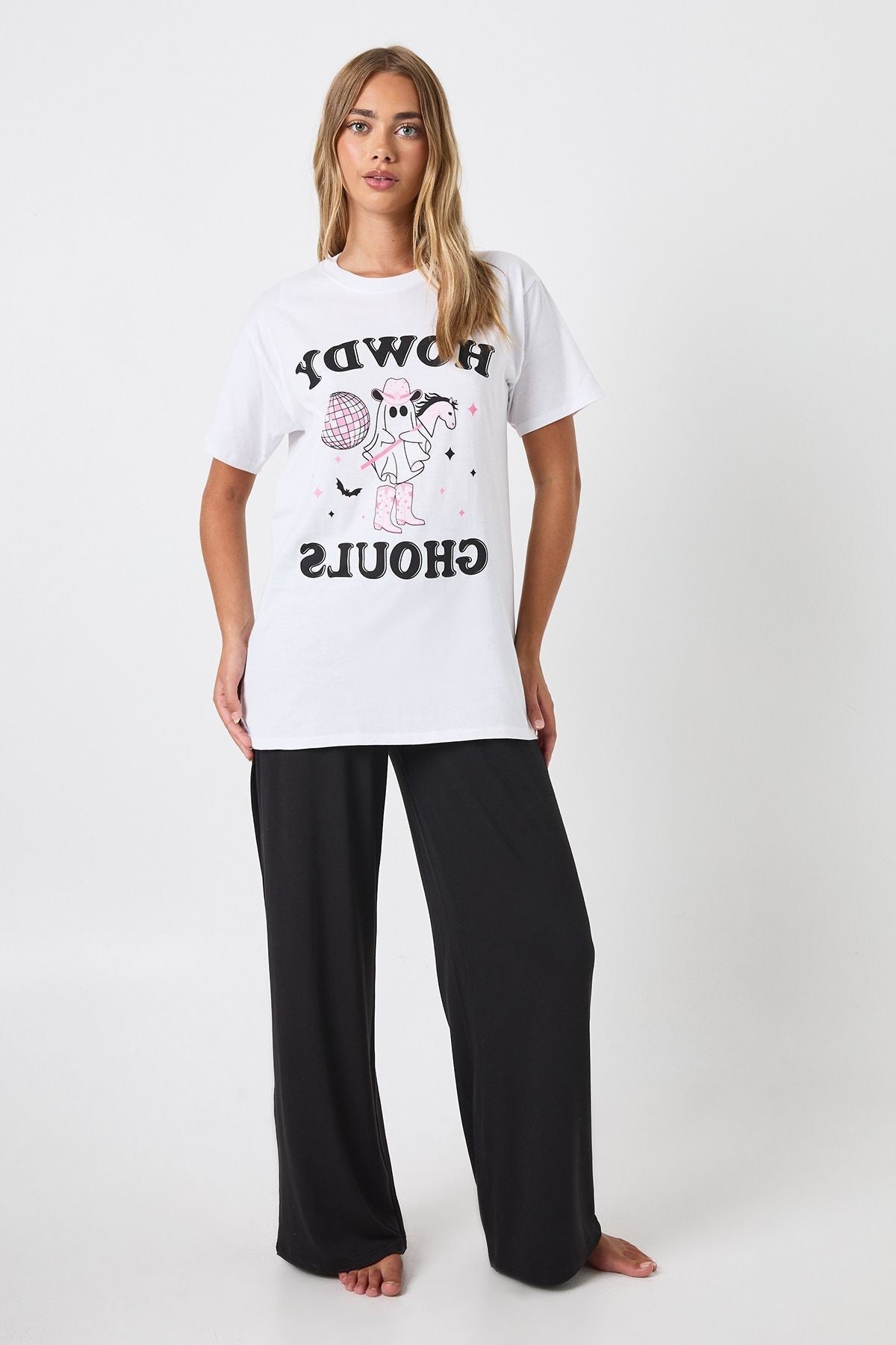 Ghost Print Two Piece Pajama Set with Short Sleeves and Wide Leg Trousers