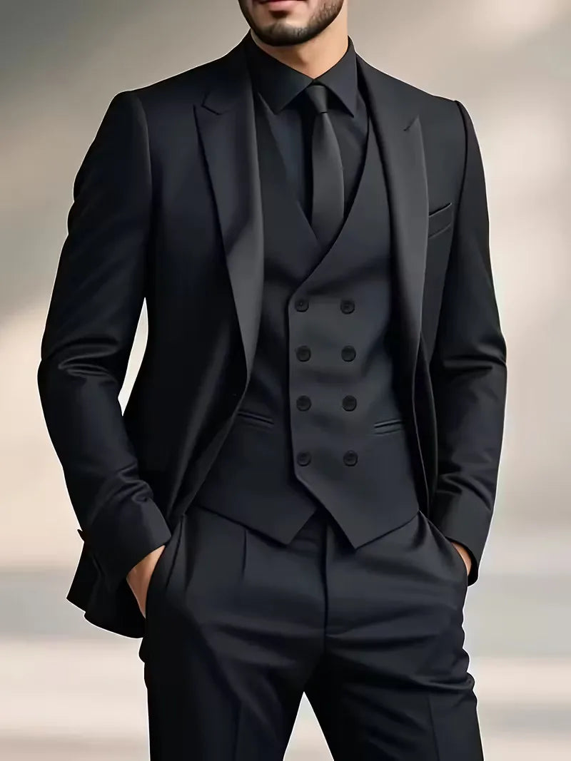 Men's slim fit double-breasted 3-piece suit with waistcoat. Perfect for formal wear & weddings.