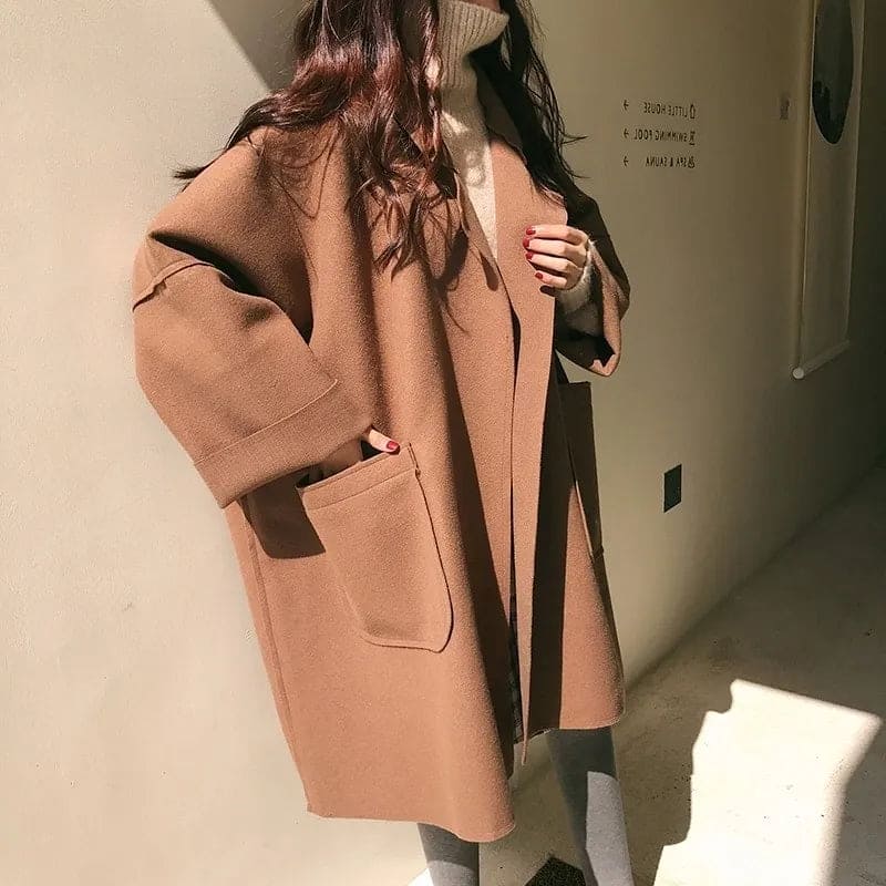 Women’s Oversized Mid-Length Coat with Notched Lapel and Front Pockets