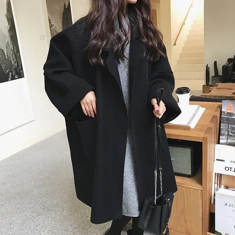 Women’s Oversized Mid-Length Coat with Notched Lapel and Front Pockets