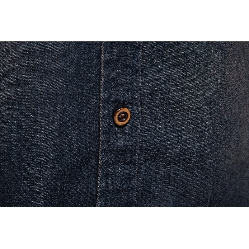 Relaxed Fit Collared Shirt with Pointed Collar and Adjustable Button Cuffs