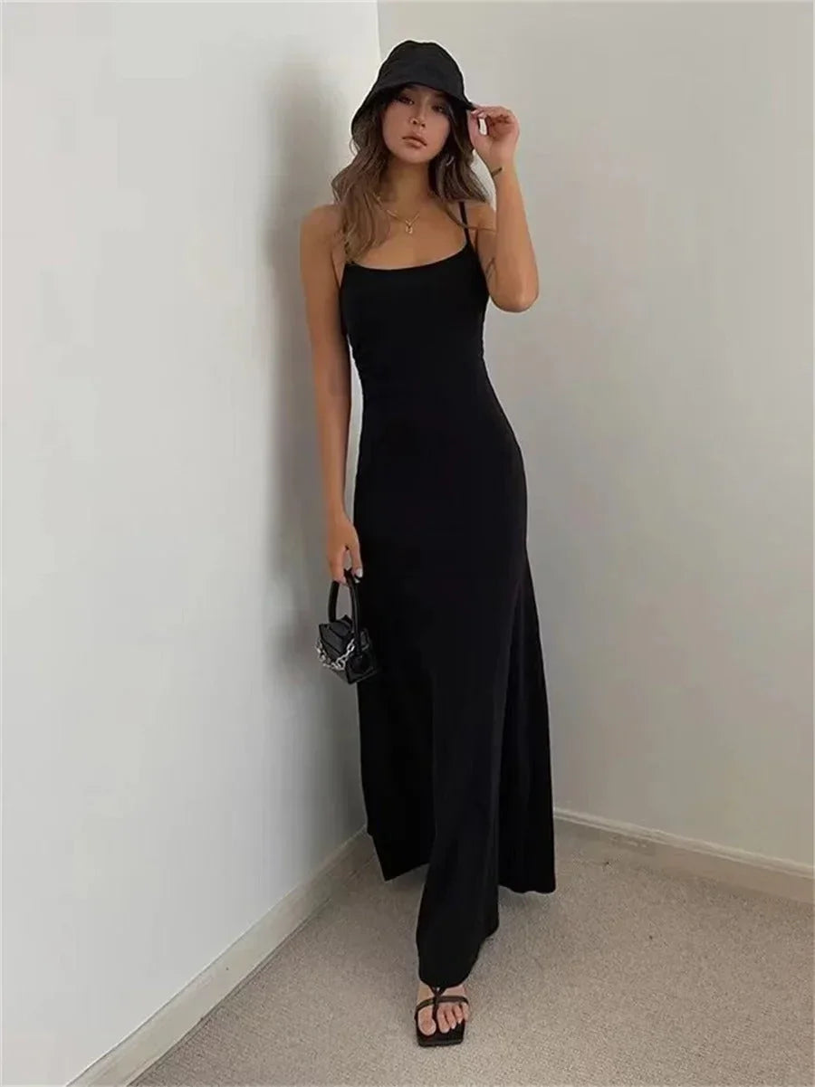 Women's Spaghetti Strap Fitted Scoop Neck Maxi Dress