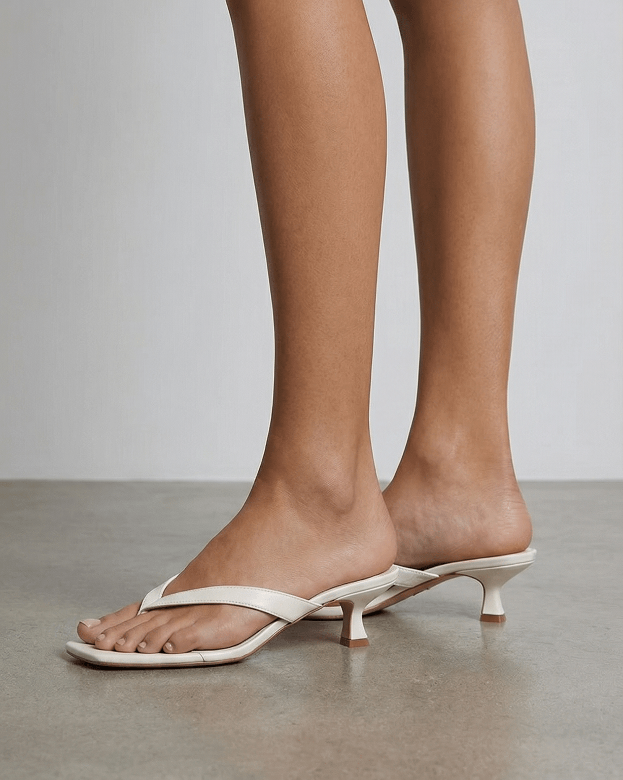 Women's Kitten Heels Square Toe Thong Sandals