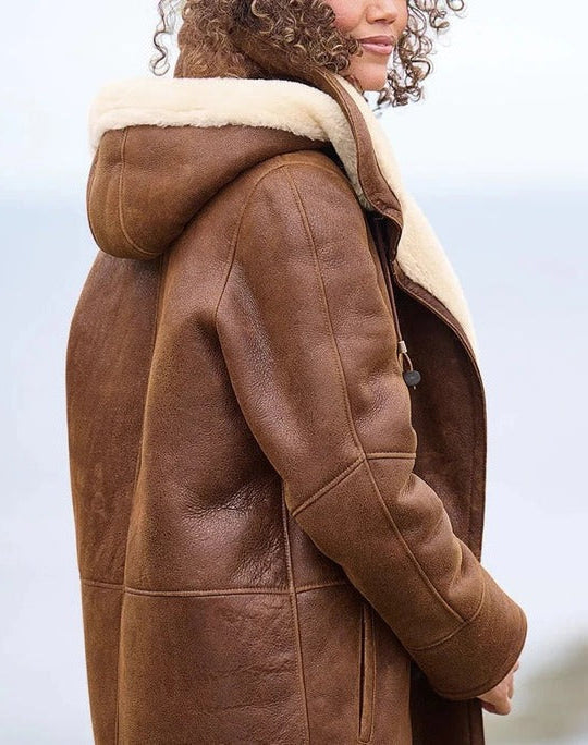Down Jacket for Women with Integrated Hood and Thigh-Length Coverage