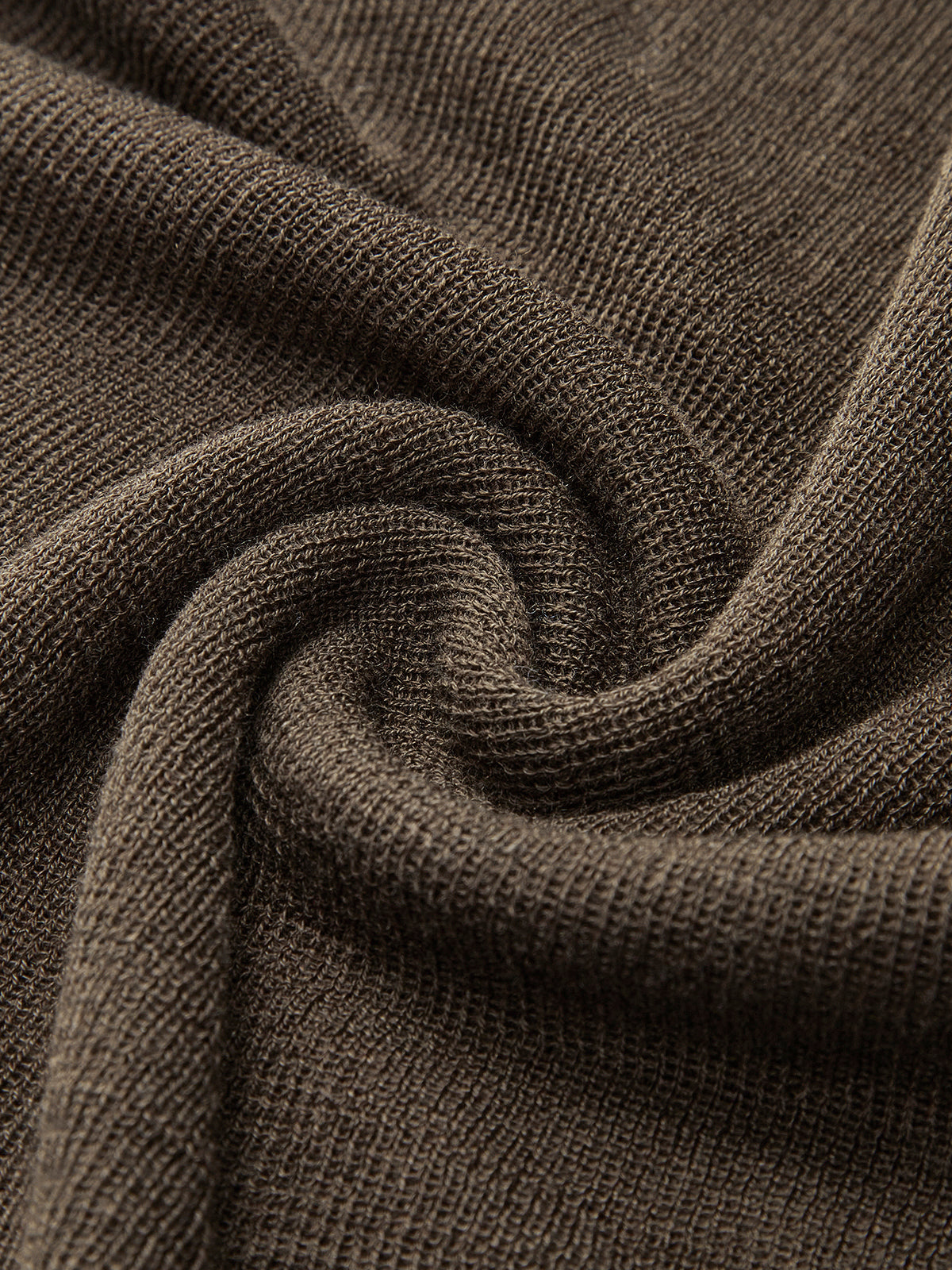Wool Polyester Knit Top with Medium Stretch for Events and Everyday Wear