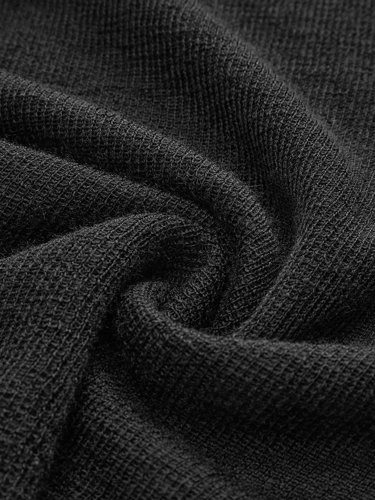 Wool Polyester Knit Top with Medium Stretch for Events and Everyday Wear